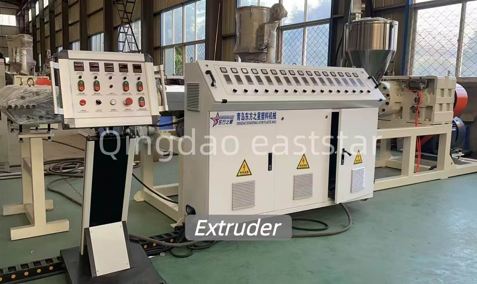 Linka výroby PE drenážních desek